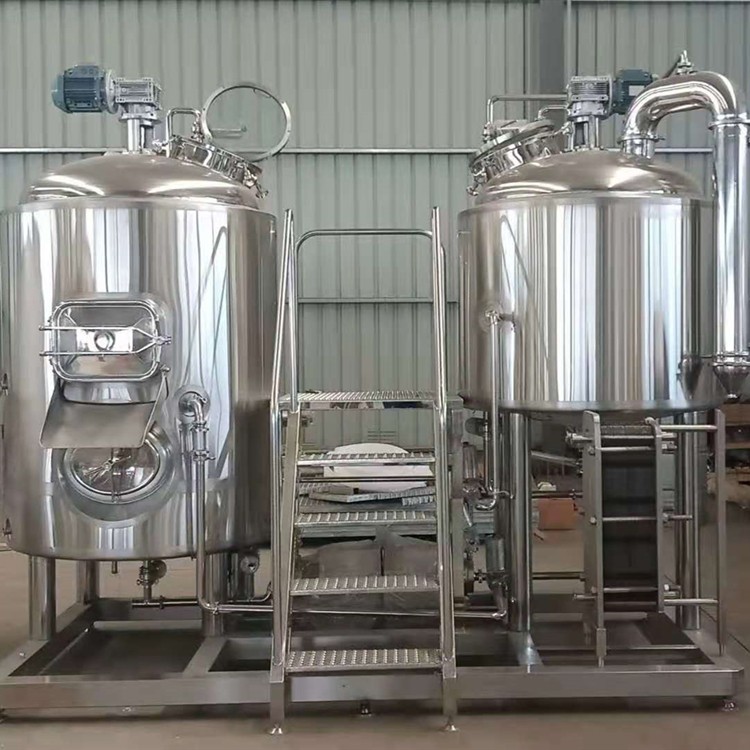 two vessels brewhouse-beer brewhouse beer brewing tank.jpg